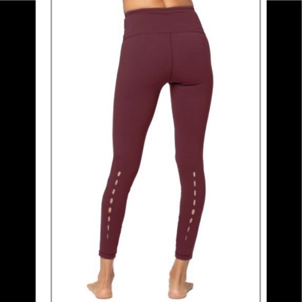 Whispers Tara Yoga Legging Laser-cut
